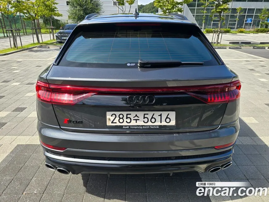 Audi SQ8 — фото 2