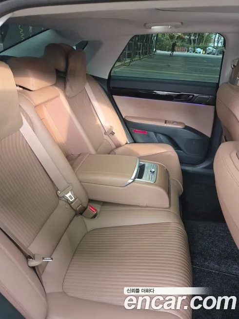 Hyundai Grandeur — фото 10
