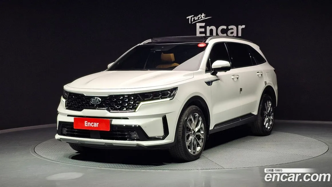 Kia Sorento — фото 1