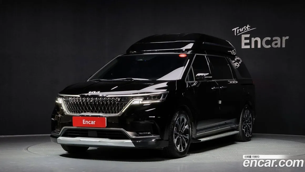Kia Carnival — фото 1