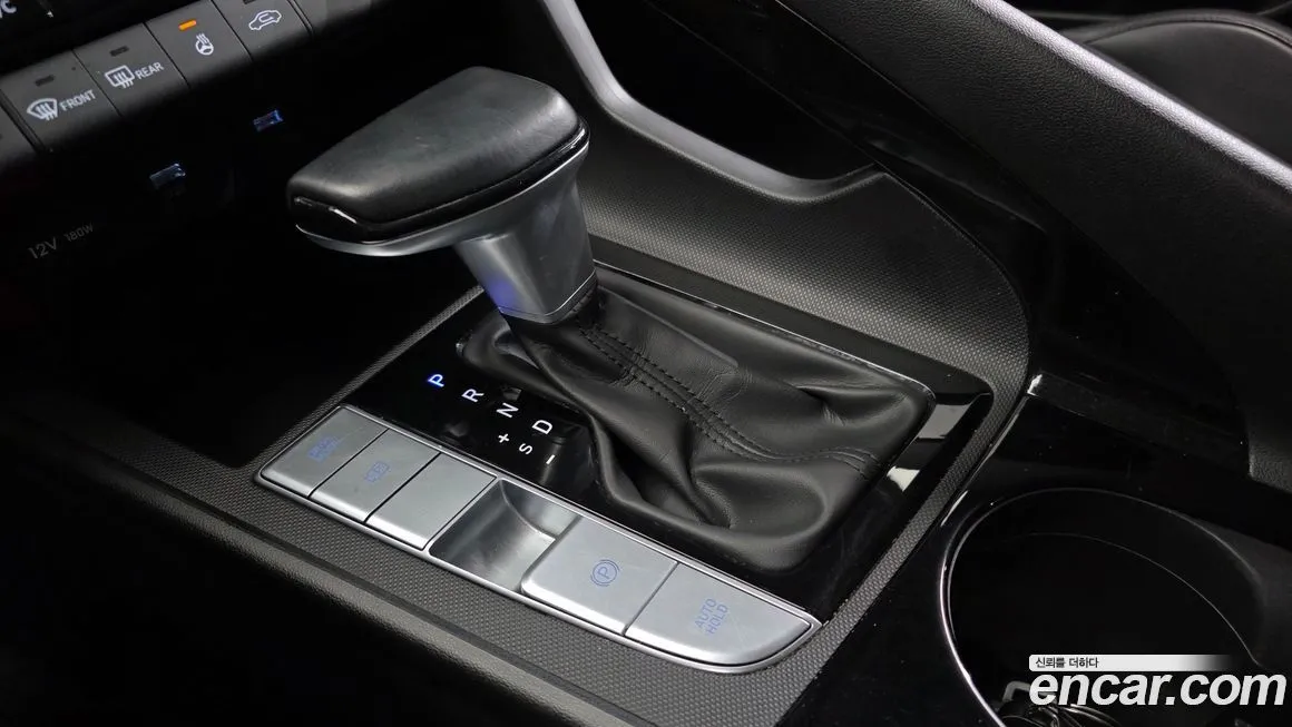 Hyundai AVANTE — фото 9
