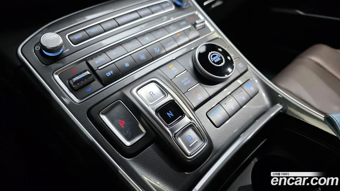 Hyundai Santafe — фото 9