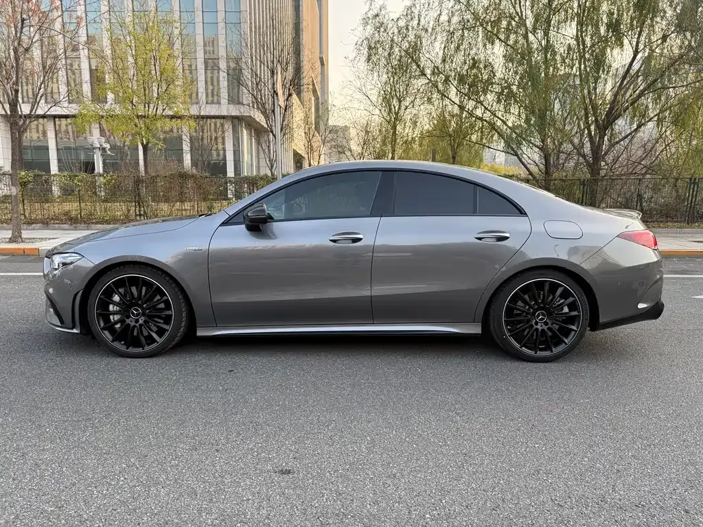 Mercedes-Benz CLA AMG — фото 5