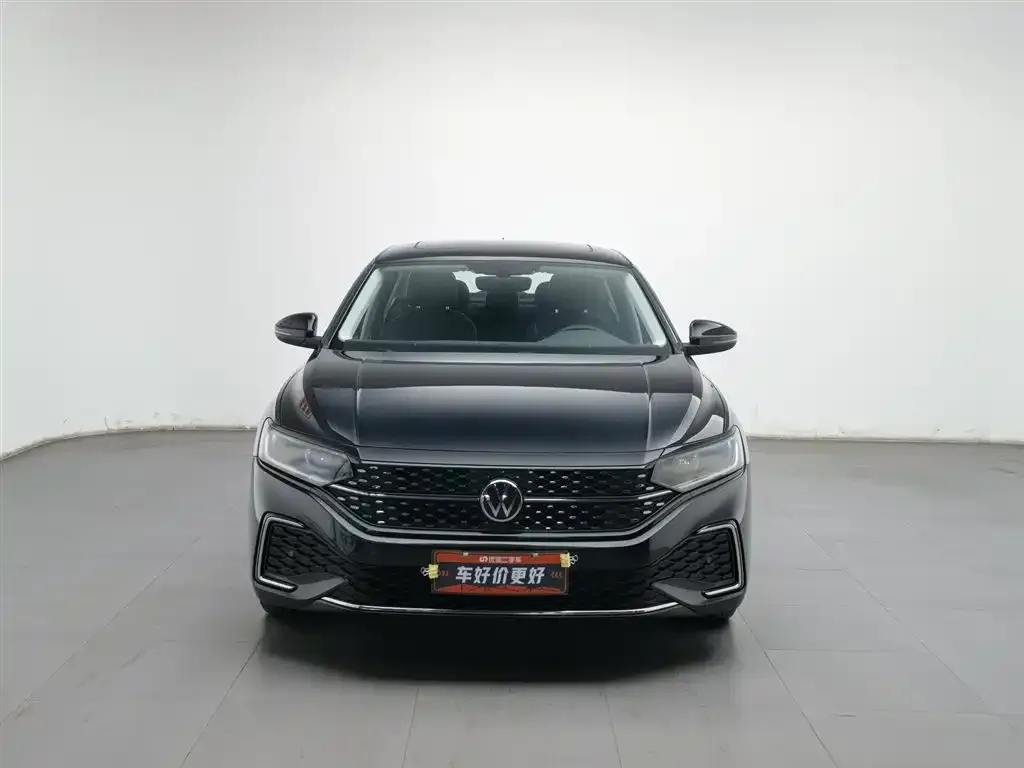 Volkswagen Passat — фото 3