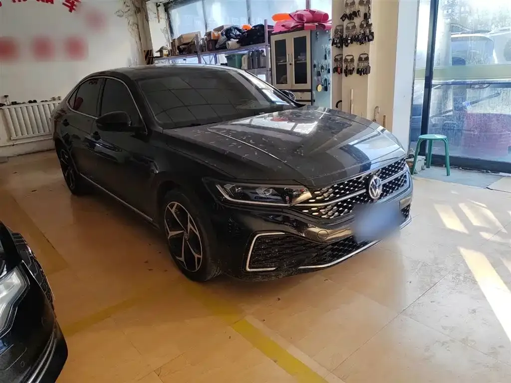 Volkswagen Passat — фото 3