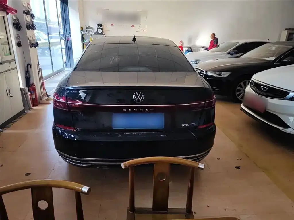Volkswagen Passat — фото 5