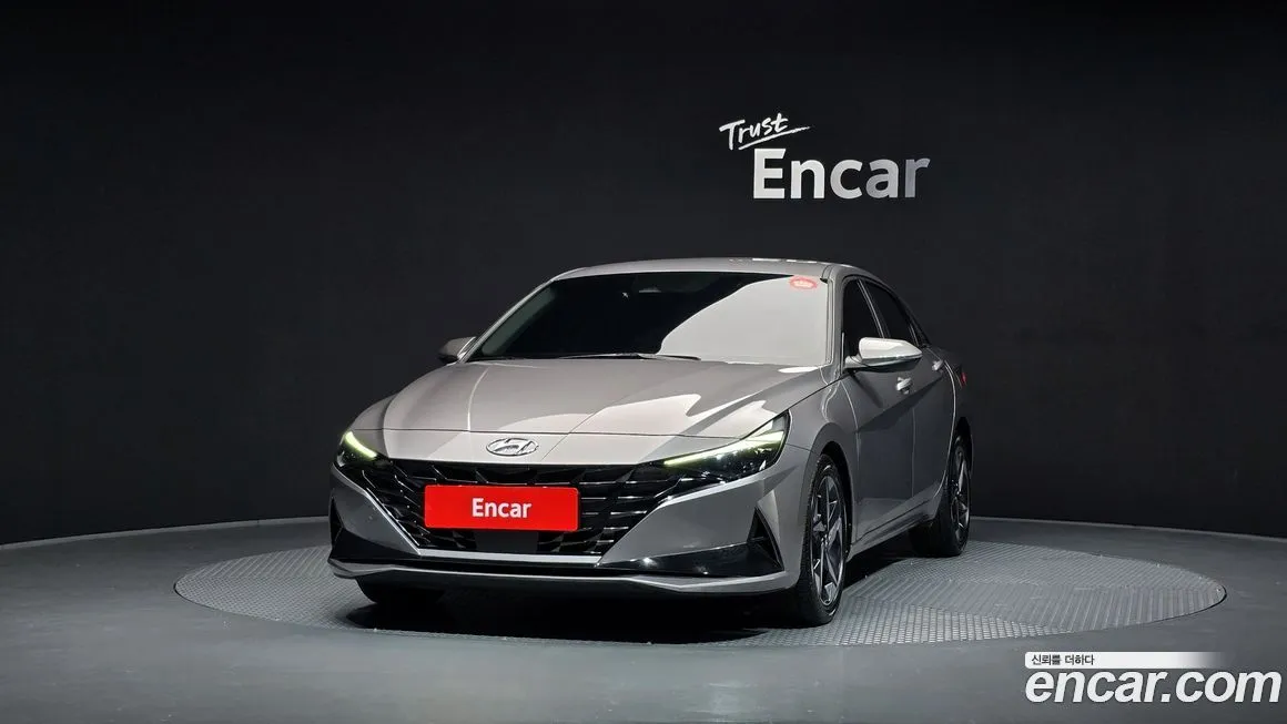 Hyundai AVANTE — фото 3