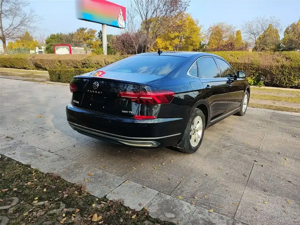 Volkswagen Passat — фото 7