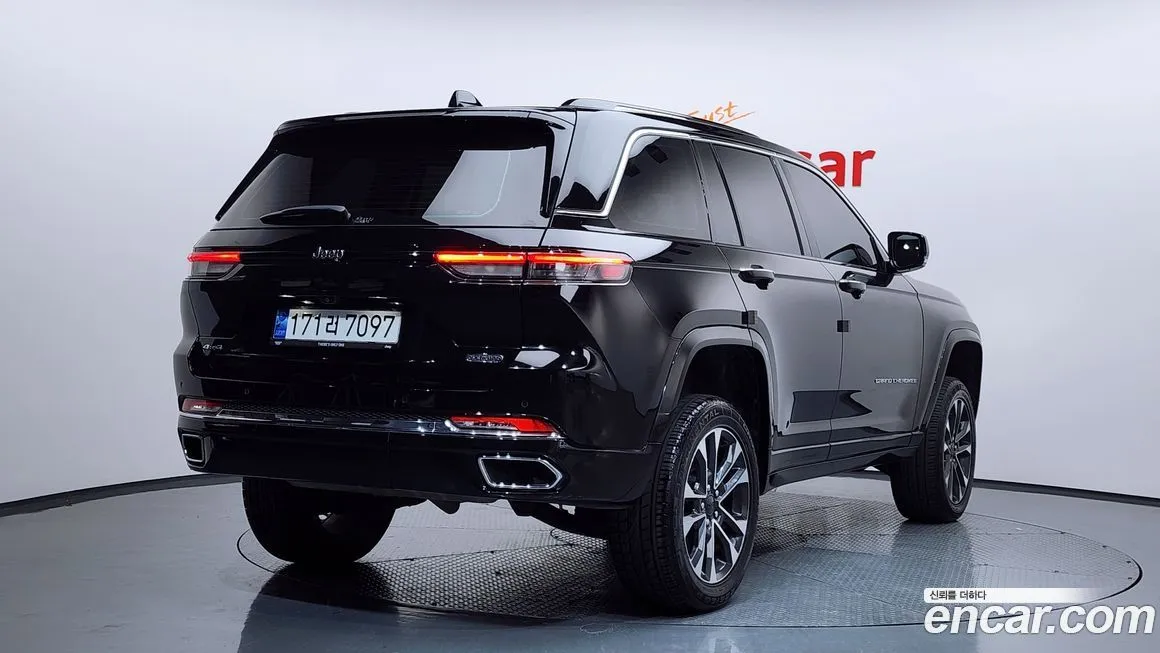 Jeep Cherokee — фото 2
