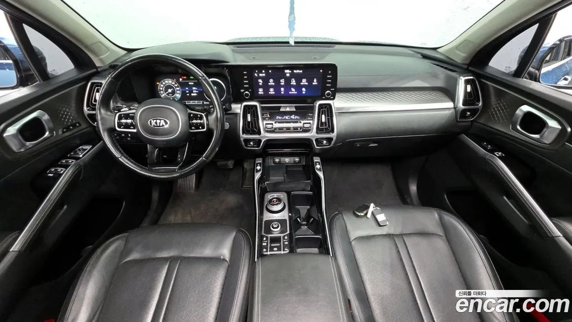 Kia Sorento — фото 7