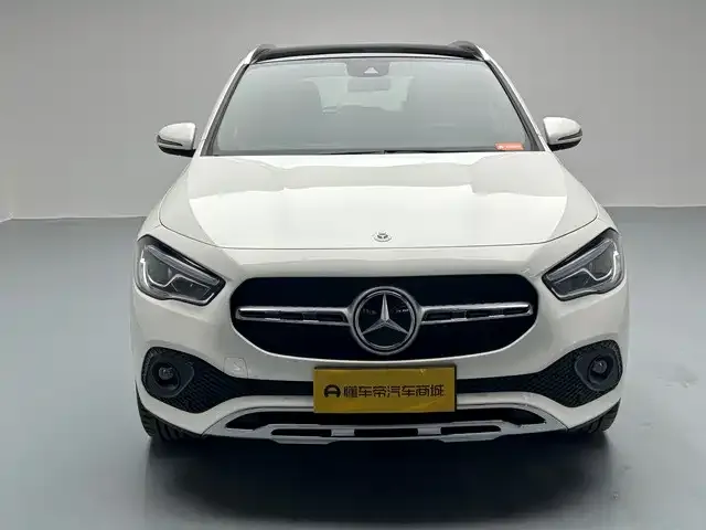 Mercedes-Benz GLA — фото 5