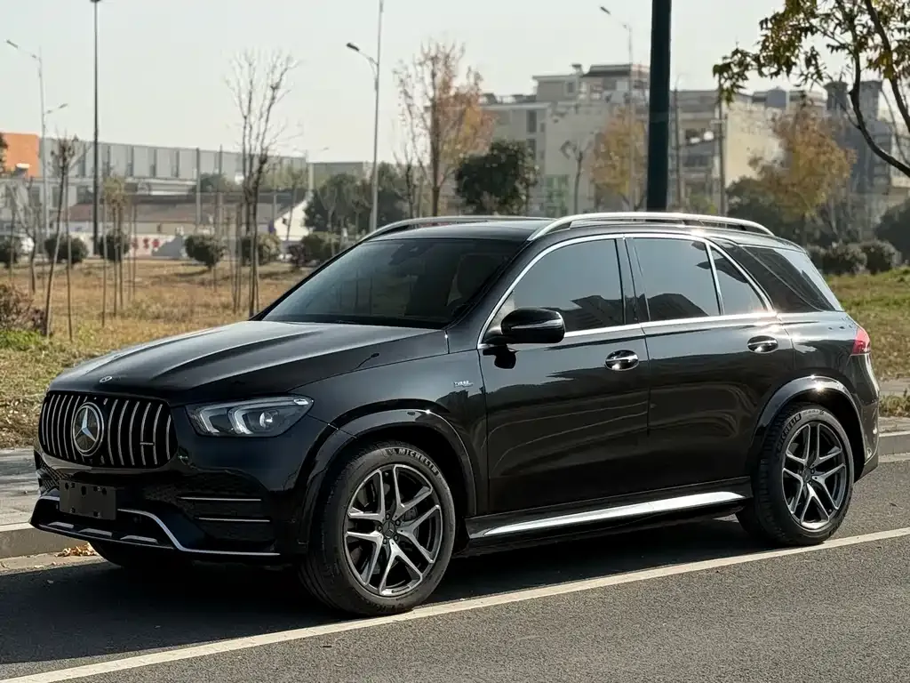 Mercedes-Benz GLE AMG — фото 1