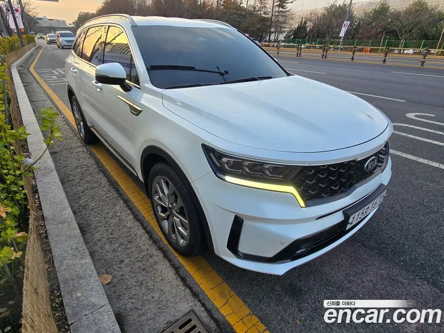 Kia Sorento — фото 3