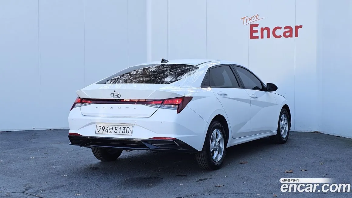 Hyundai AVANTE — фото 2