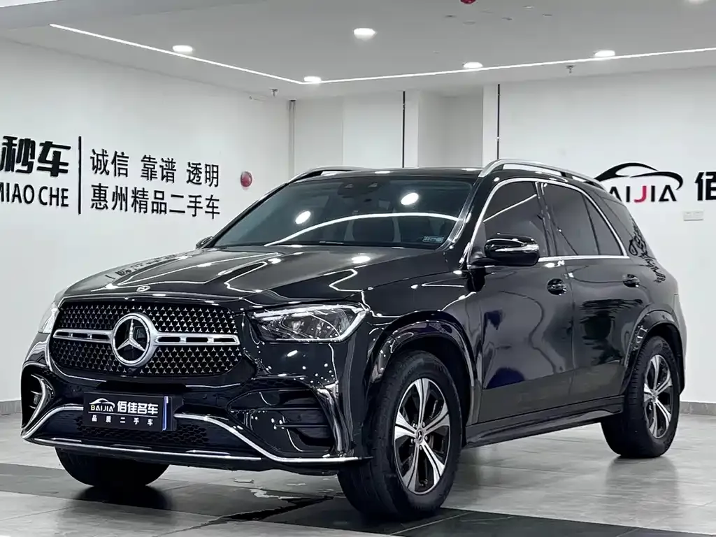 Mercedes-Benz GLE — фото 1