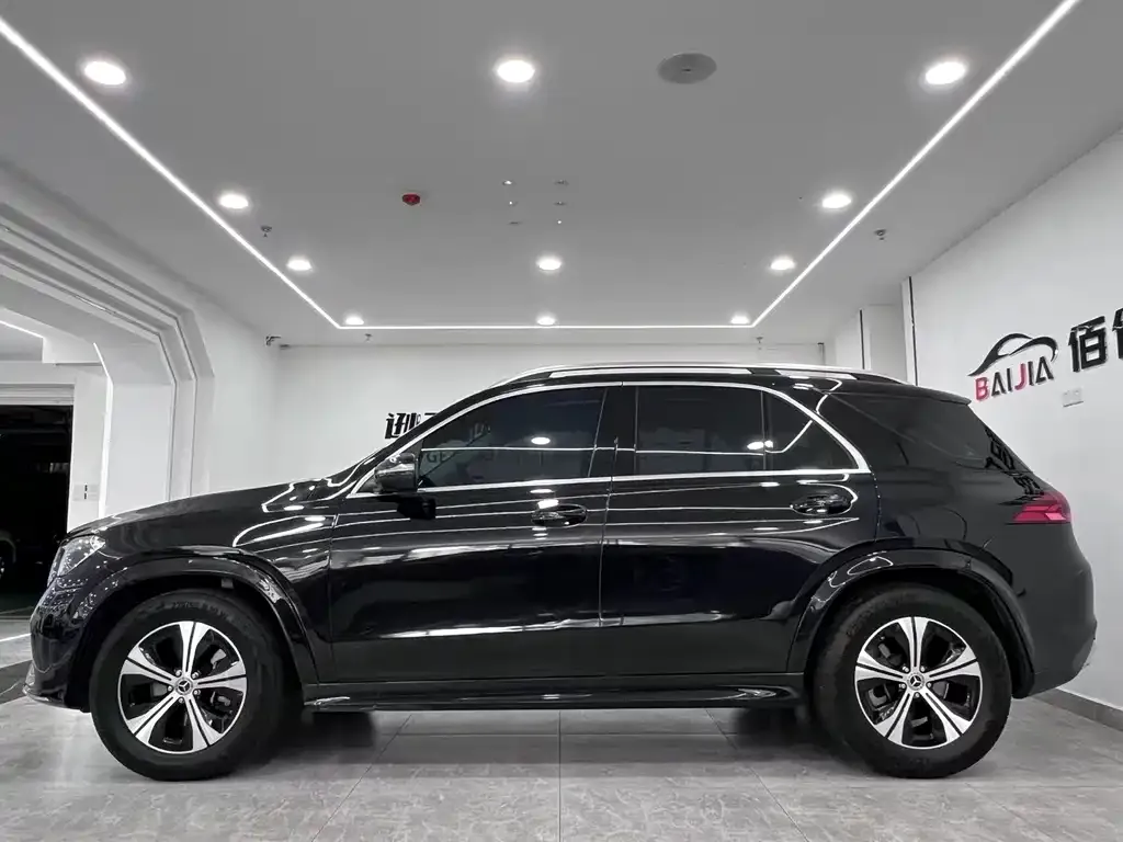 Mercedes-Benz GLE — фото 4