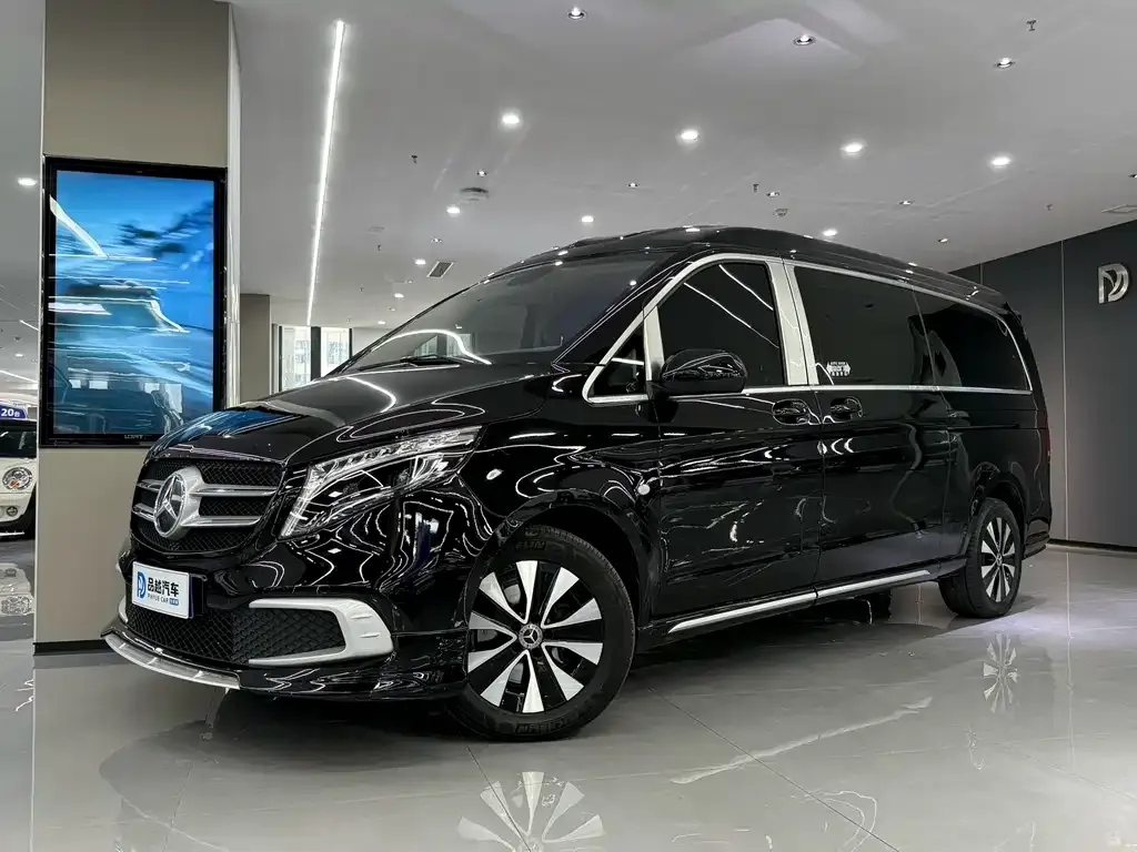 Mercedes-Benz Vito — фото 1