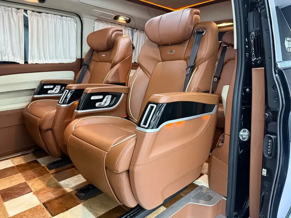 Mercedes-Benz Vito — фото 10