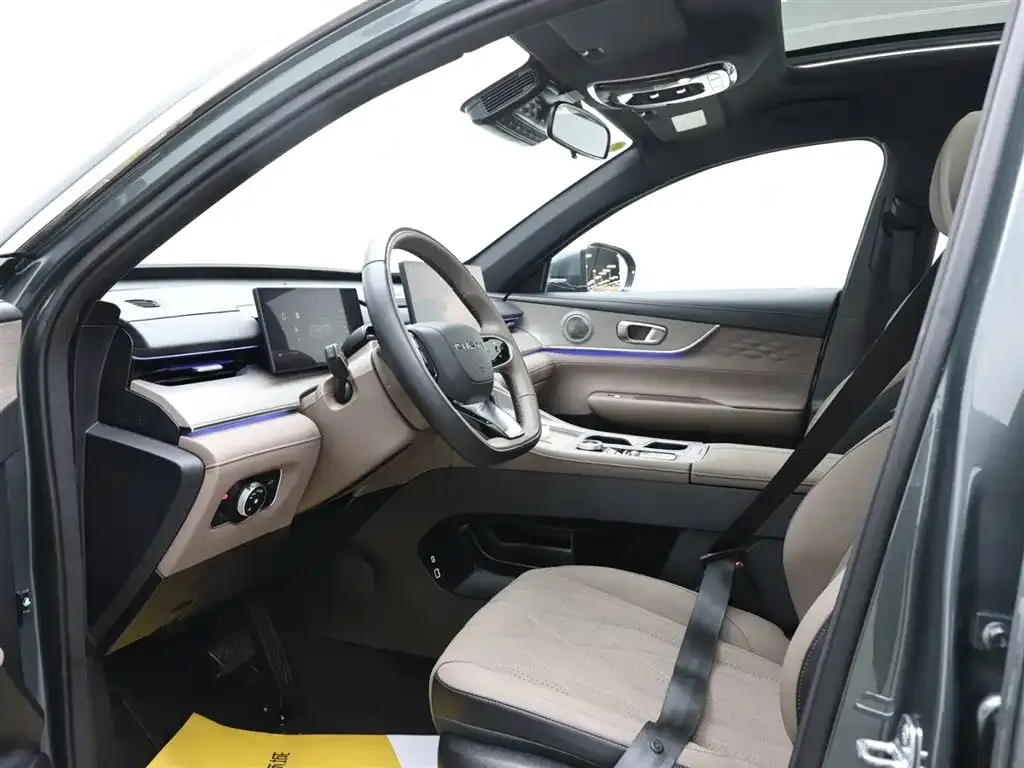 Chery Tiggo 8 PLUS — фото 10