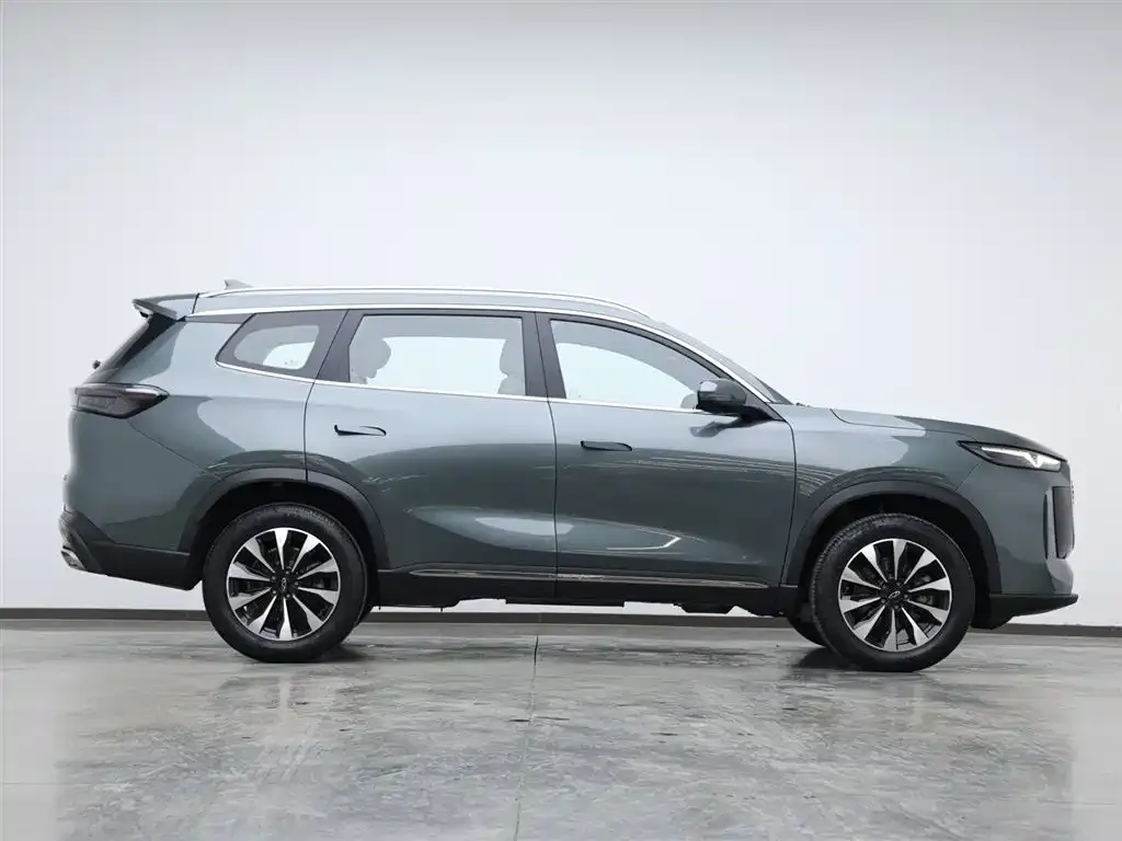 Chery Tiggo 8 PLUS — фото 6