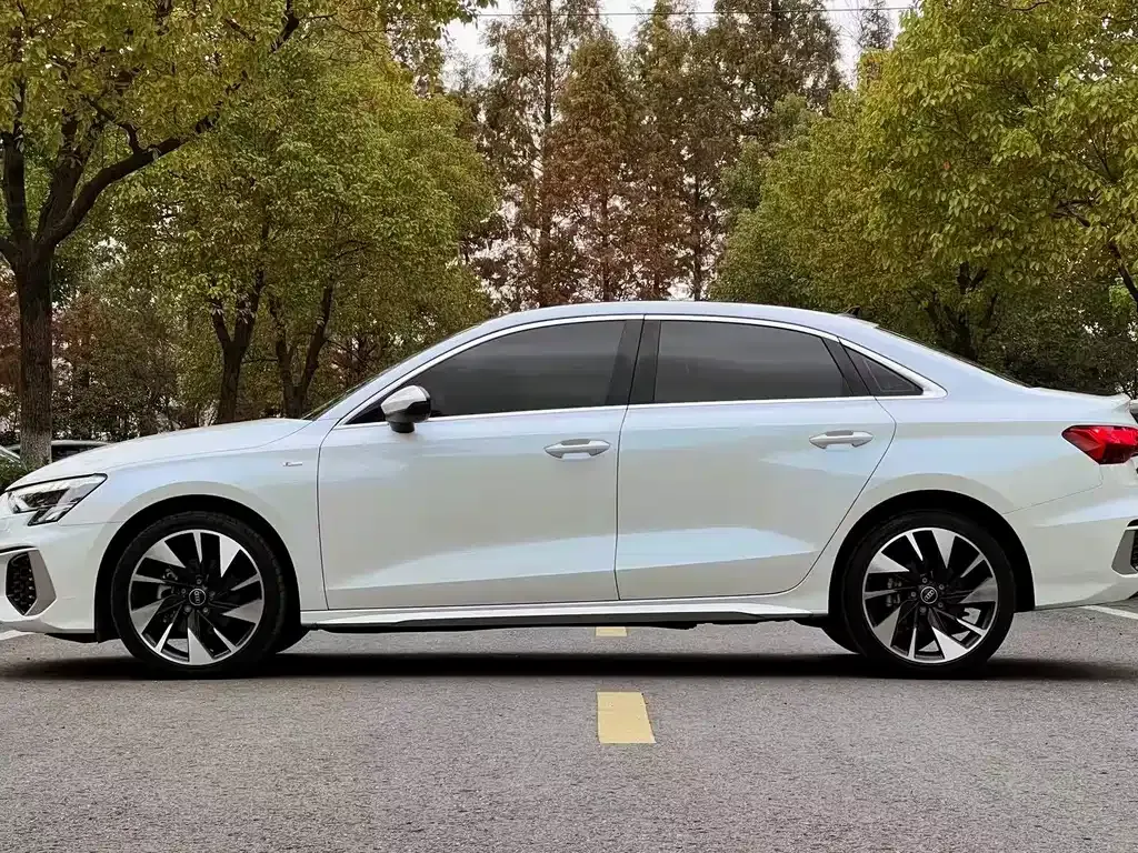 Audi A3 — фото 8