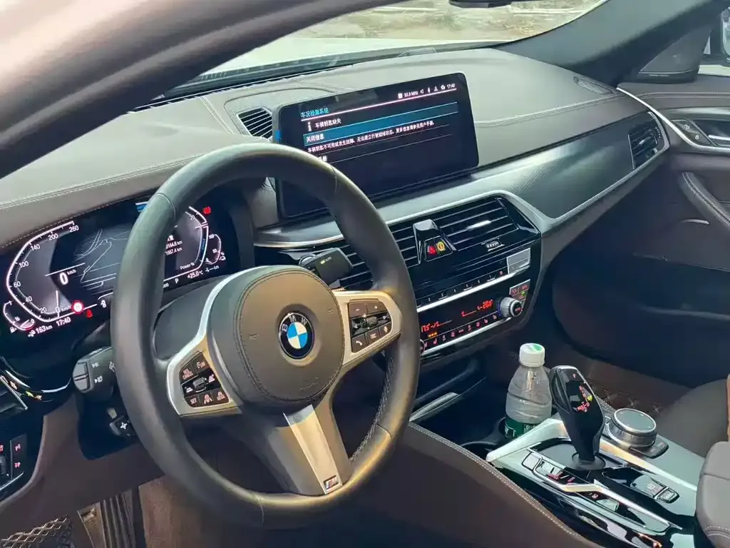 BMW 5 Series New Energy — фото 5
