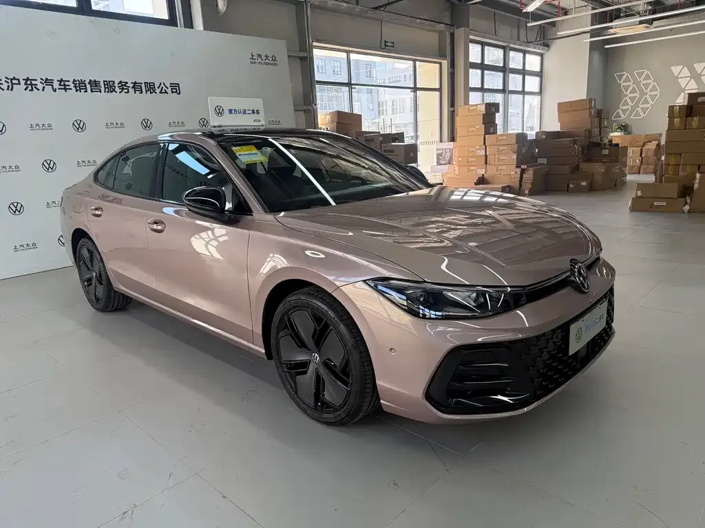 Volkswagen Passat — фото 3