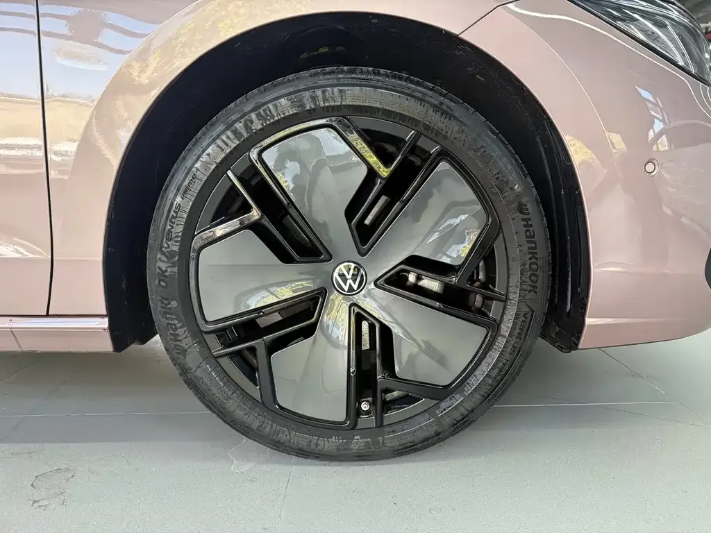 Volkswagen Passat — фото 5