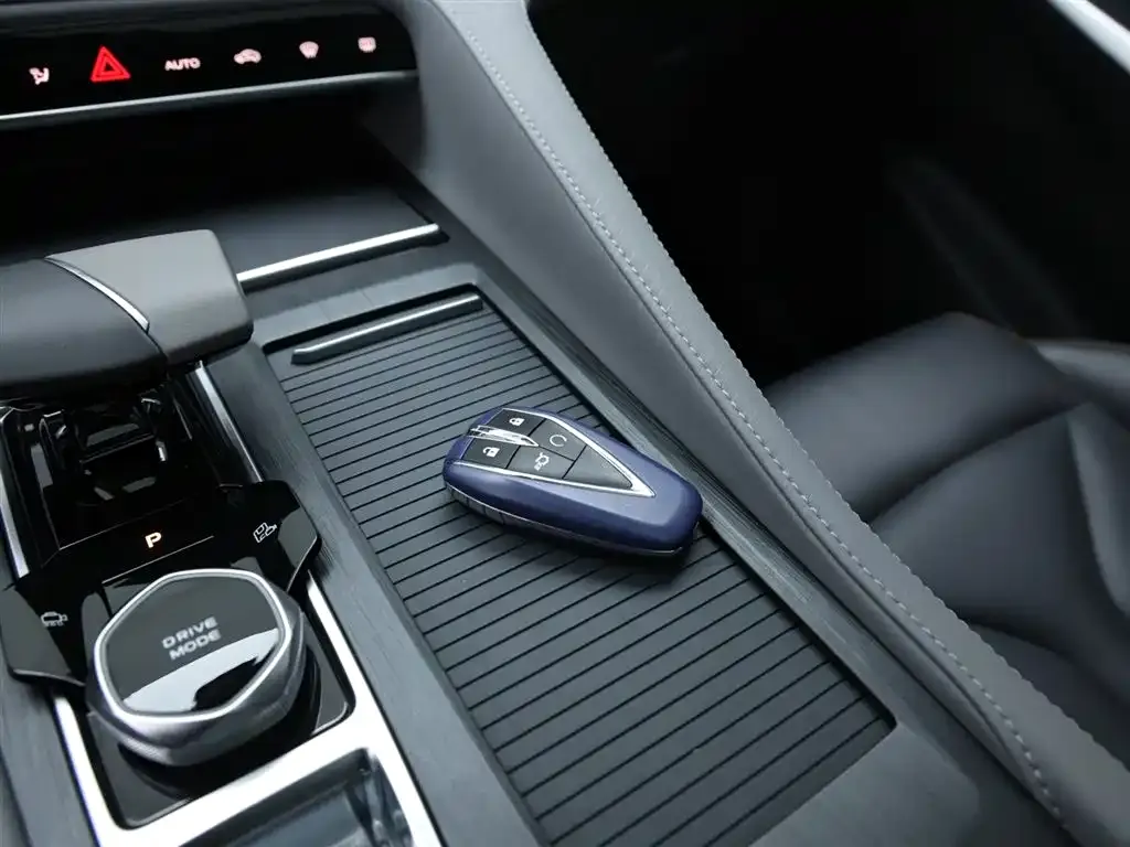 Changan CS75PLUS — фото 10