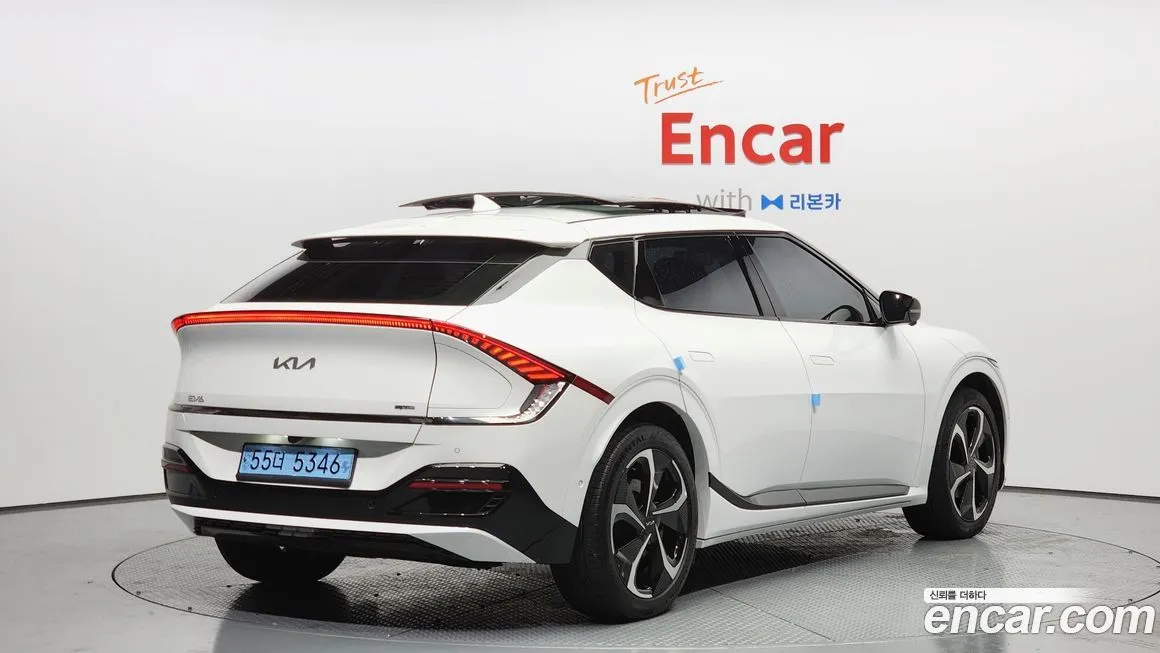 Kia EV6 — фото 2