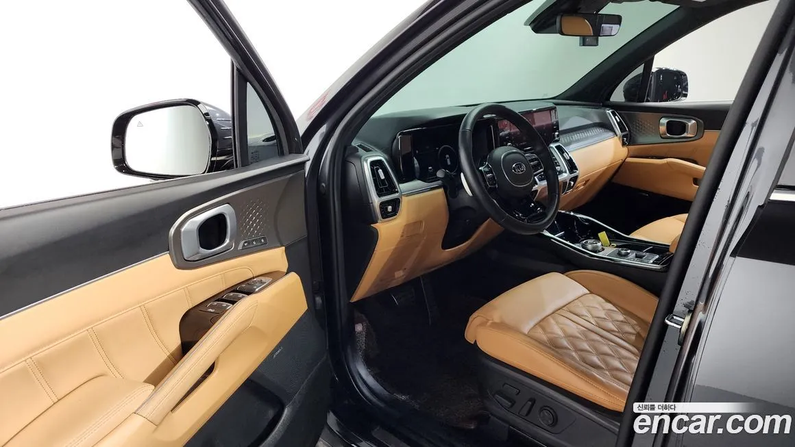 Kia Sorento — фото 10