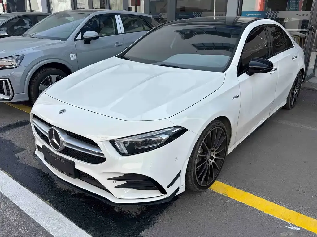 Mercedes-Benz A-Class AMG — фото 1