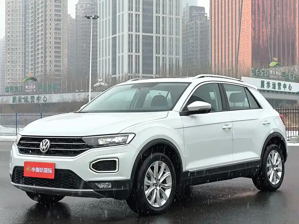 Volkswagen T-Roc — фото 2