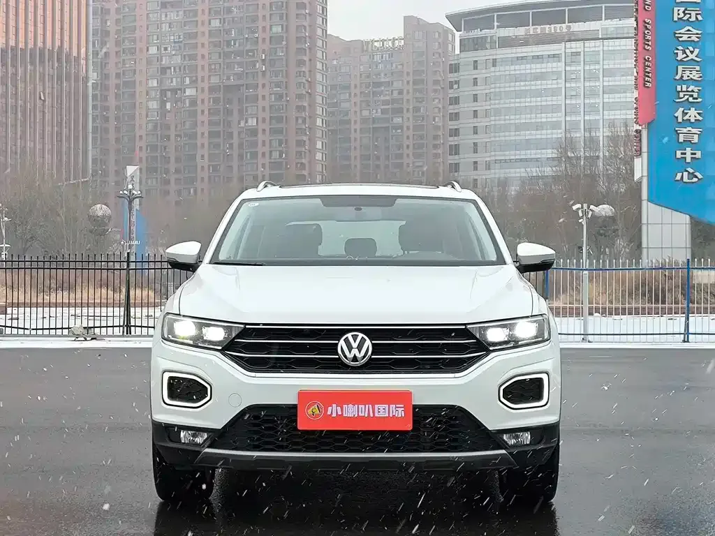 Volkswagen T-Roc — фото 3