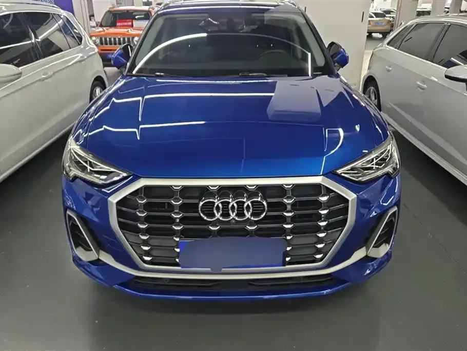 Audi Q3 — фото 2