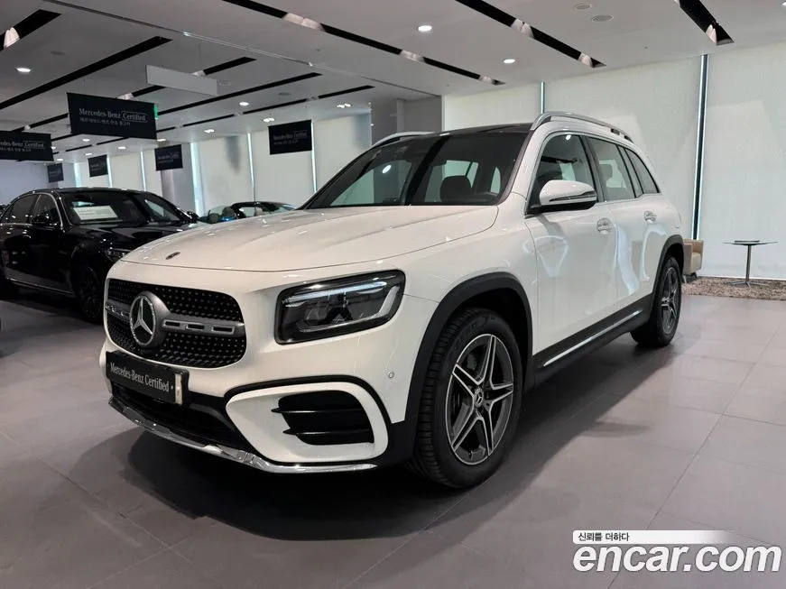 Mercedes-Benz GLB-Class — фото 1