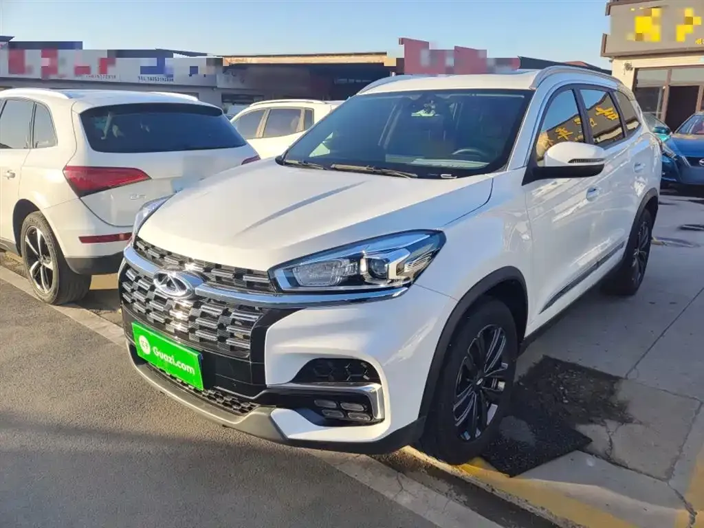 Chery Tiggo 8 — фото 2