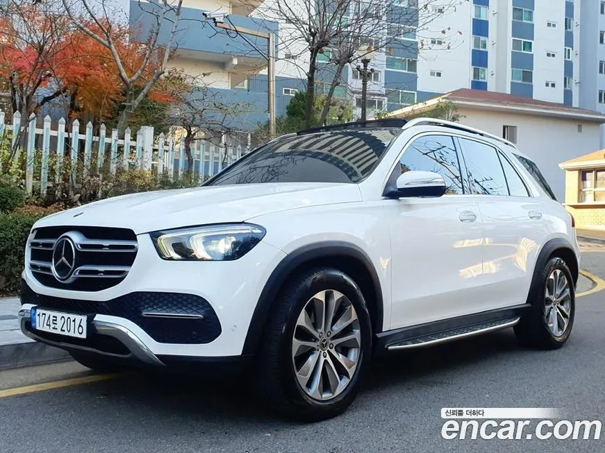 Mercedes-Benz GLE-Class — фото 1