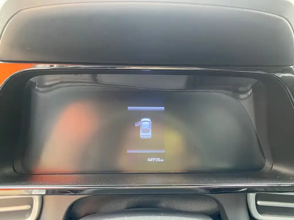 Hyundai Elantra — фото 4