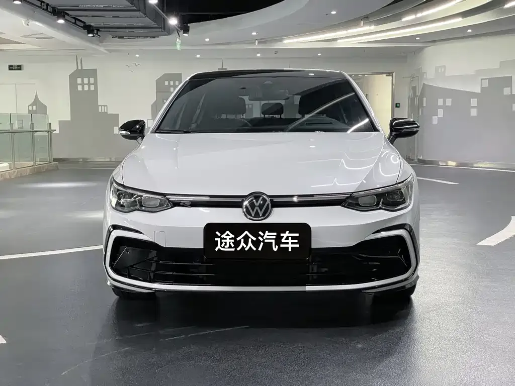 Volkswagen Golf — фото 2
