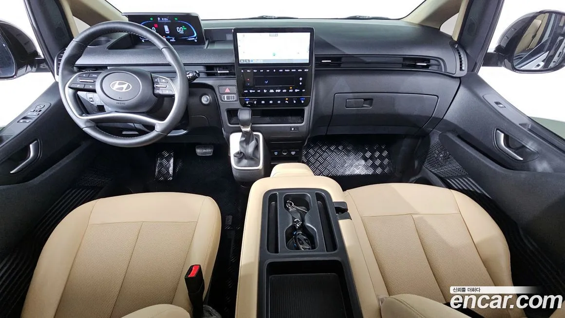 Hyundai Staria — фото 7