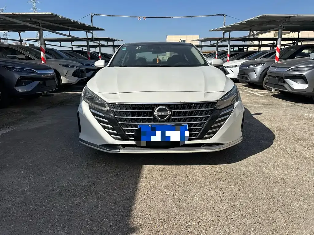 Nissan Teana — фото 2