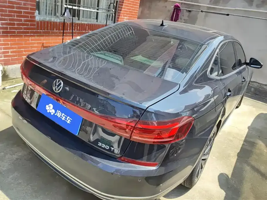 Volkswagen Passat — фото 3