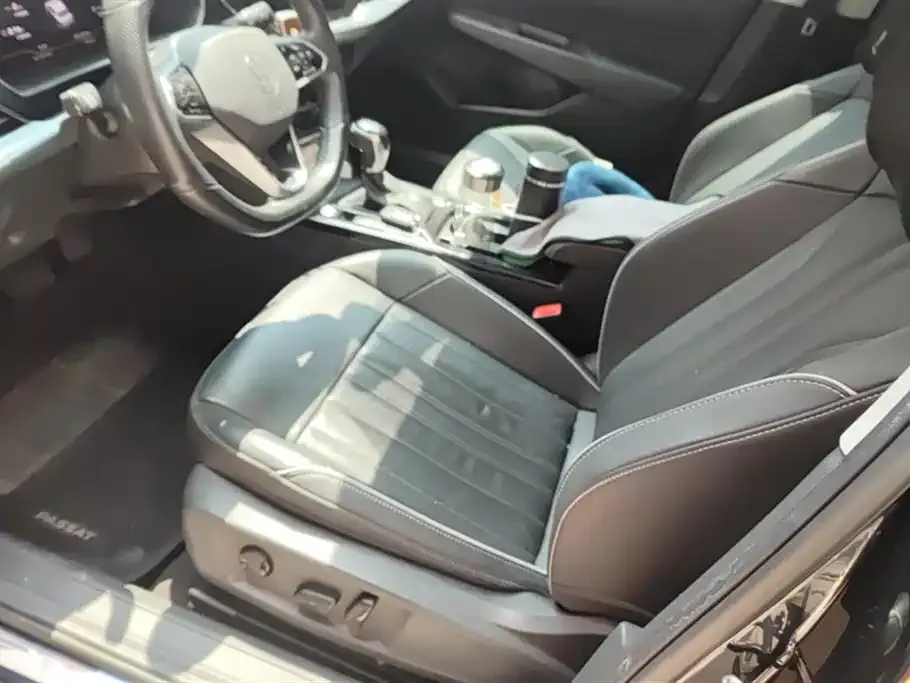 Volkswagen Passat — фото 9