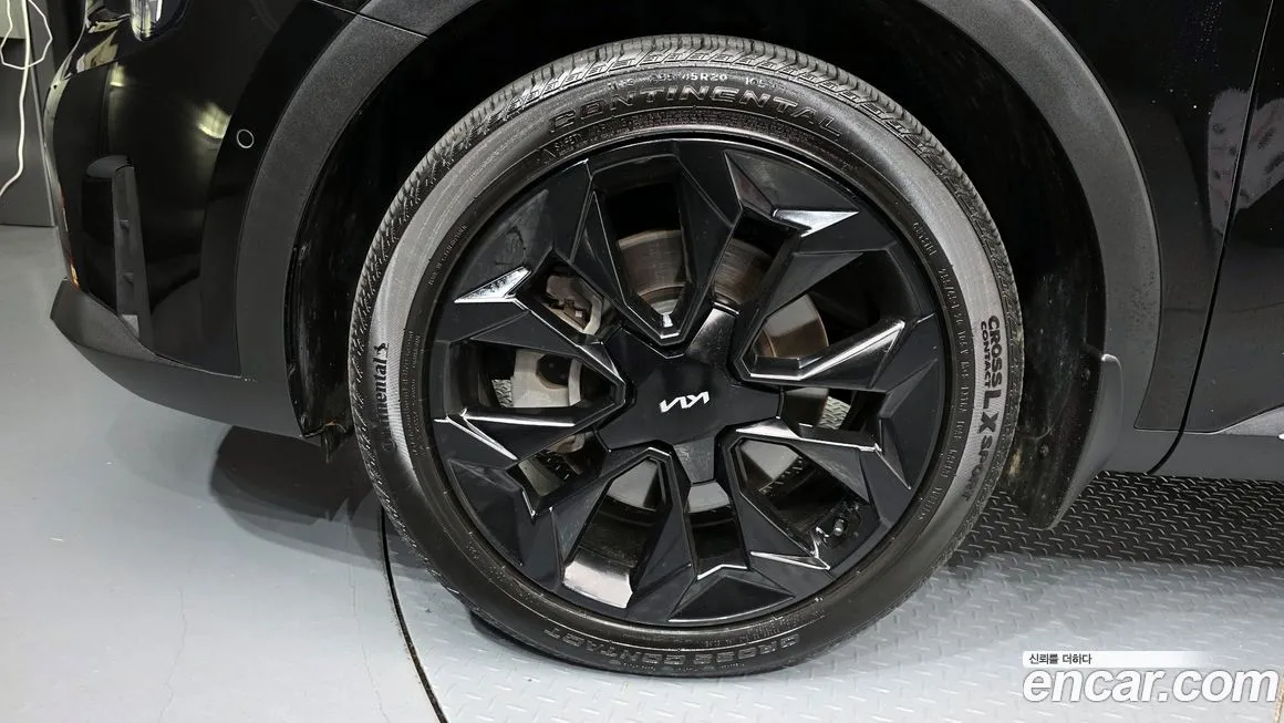 Kia Sorento — фото 5