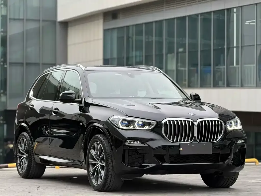 BMW X5 (Import) — фото 2