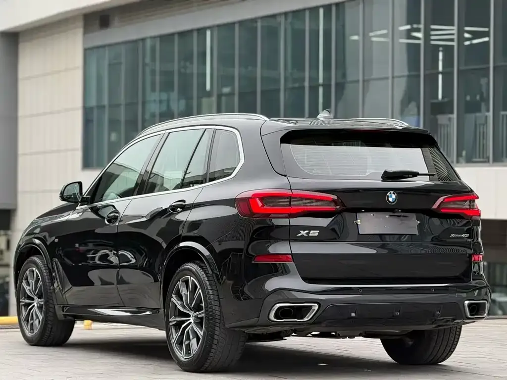 BMW X5 (Import) — фото 8