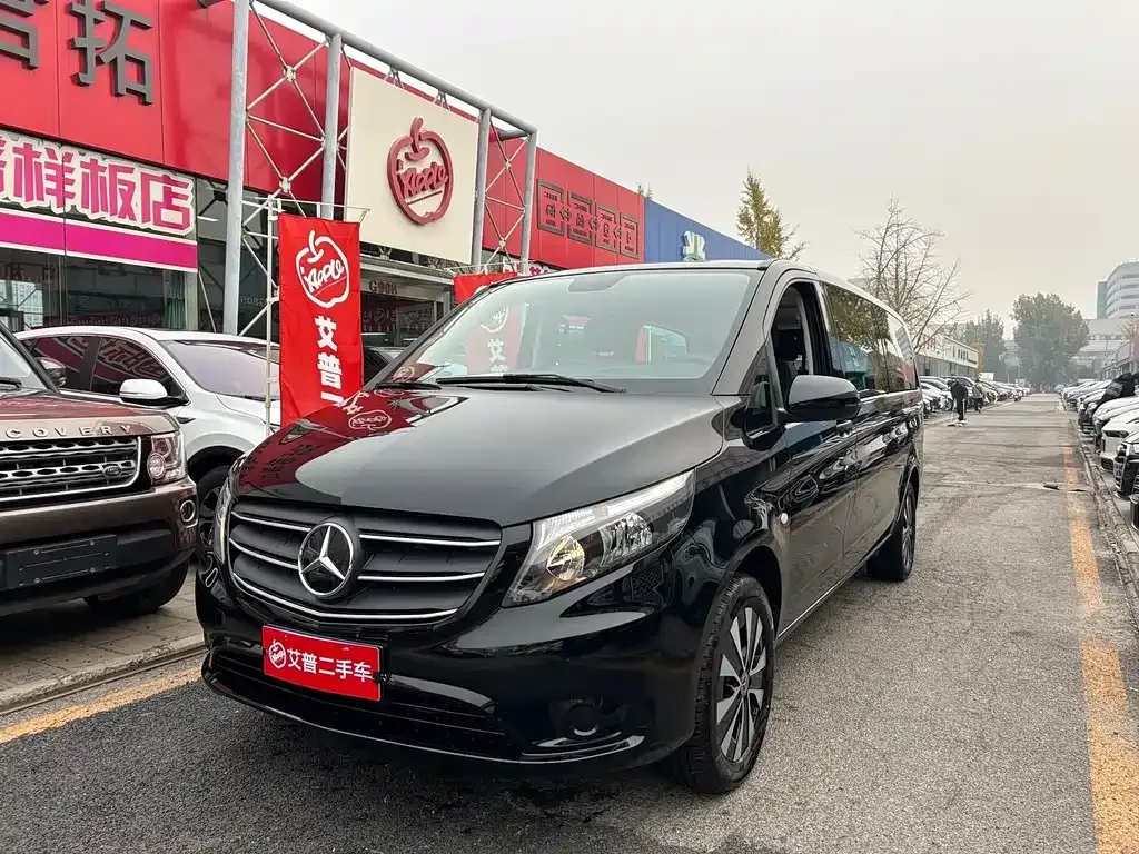 Mercedes-Benz Vito — фото 1