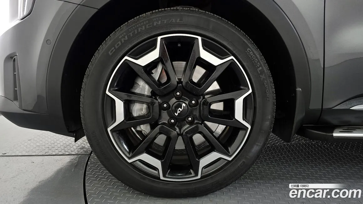 Kia Sorento — фото 5
