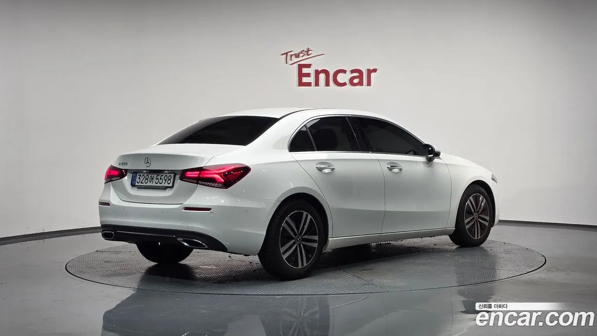 Mercedes-Benz A-Class — фото 2